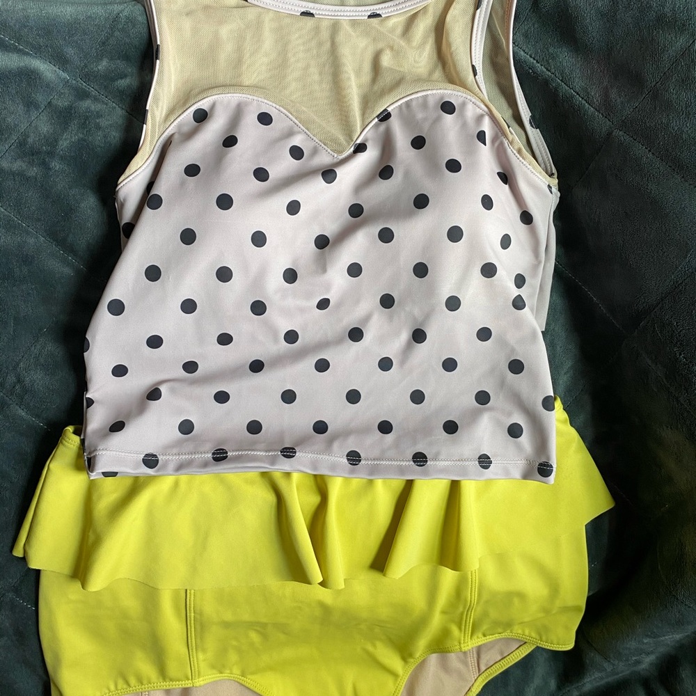 Kortni Jeane Set
